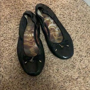 Leather ballet flats